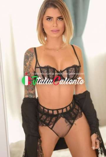 Appena arrivata — appena arrivata ❤️brasiliana🇧🇷26anni❤69!orale scoperto,baci alla francese(vera bambola)preliminari lunghi e naturali — Trieste, 26 anni