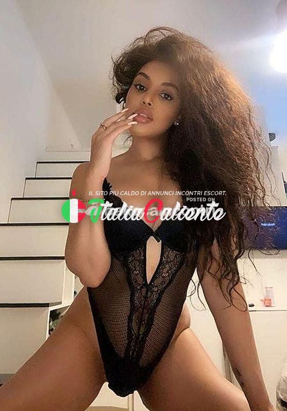 APENNA ARRIVATA A PIOMBINO CIAO💖SONO KHIARA UNA STUDENTESSA❤DISPONIBILE E COMPLETA💋EDUCATA🧡FACCIO DI TUTTO E DI PIU.... — Livorno, 19 anni