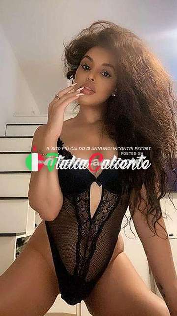 APENNA ARRIVATA A PIOMBINO CIAO💖SONO KHIARA UNA STUDENTESSA❤DISPONIBILE E COMPLETA💋EDUCATA🧡FACCIO DI TUTTO E DI PIU.... — Livorno, 19 anni